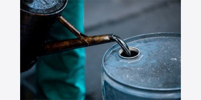 Giá xăng dầu hôm nay (26-6): Giữ đà trượt dốc