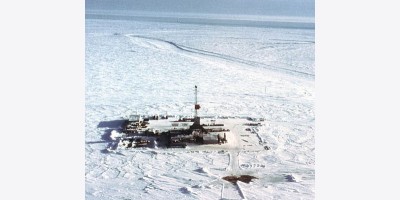 Trump hứa sẽ thay đổi lệnh cấm khoan ở Bắc Cực nếu được đắc cử